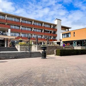 Fletcher Familiehotel De Hunzebergen